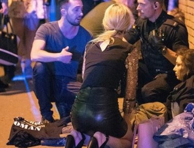 Το μακελειό στο Μάντσεστερ μέσα από τα πρωτοσέλιδα του βρετανικού Τύπου (φωτό)